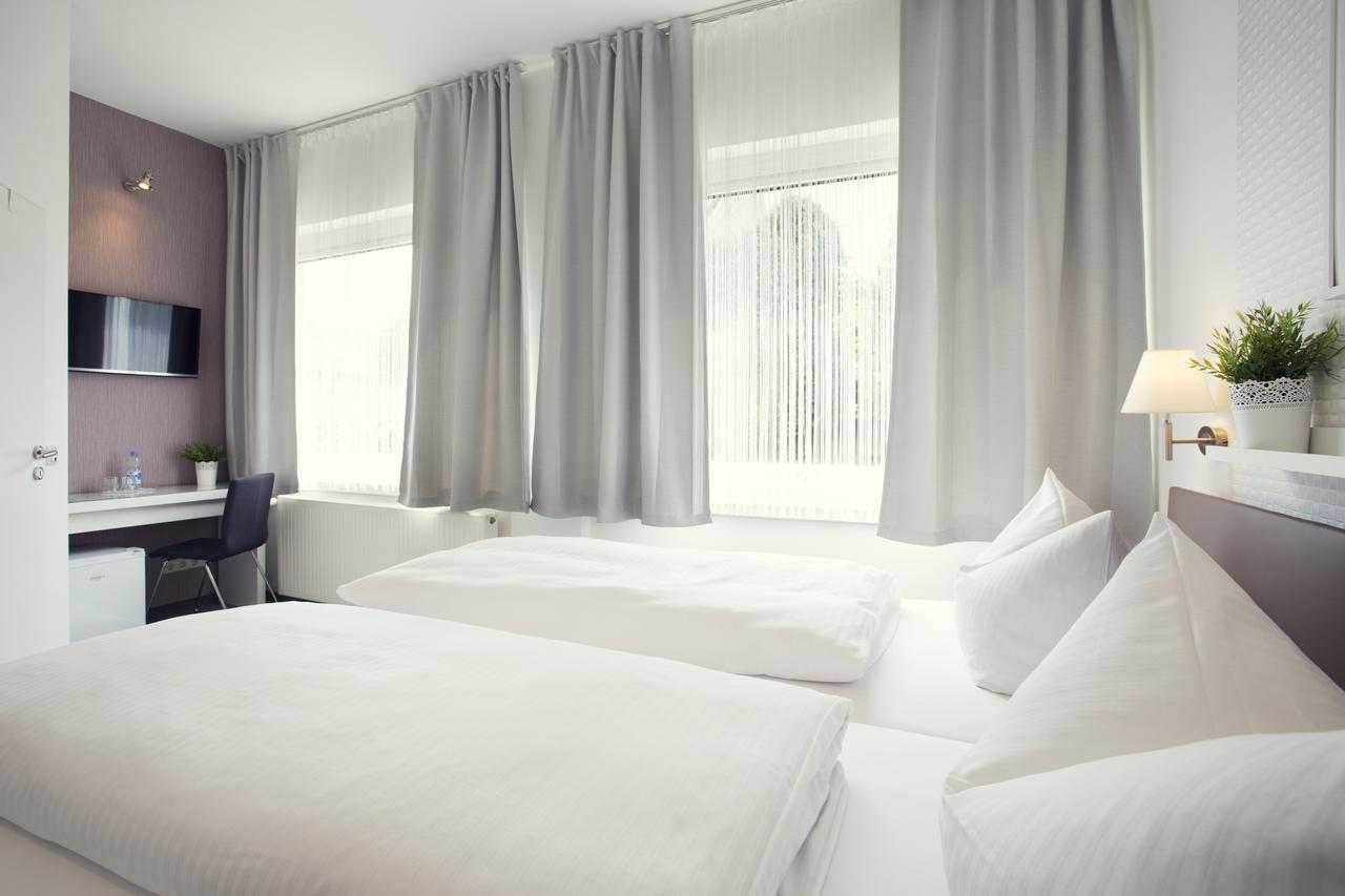 Hotel Loewenguth Montabaur Exteriör bild