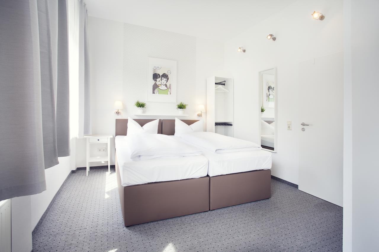 Hotel Loewenguth Montabaur Exteriör bild